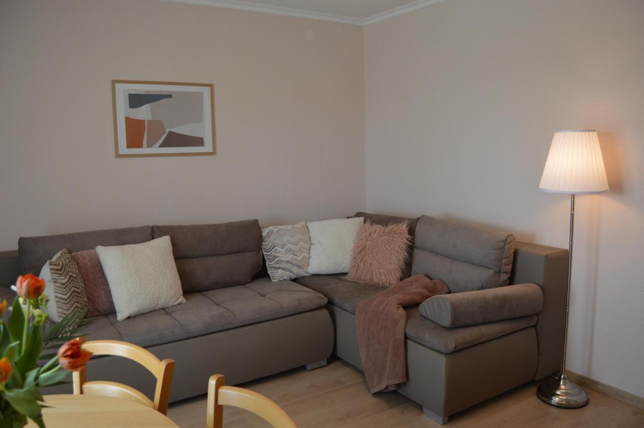 Rooms & Apartments Villa Anka Tučepi Екстериор снимка