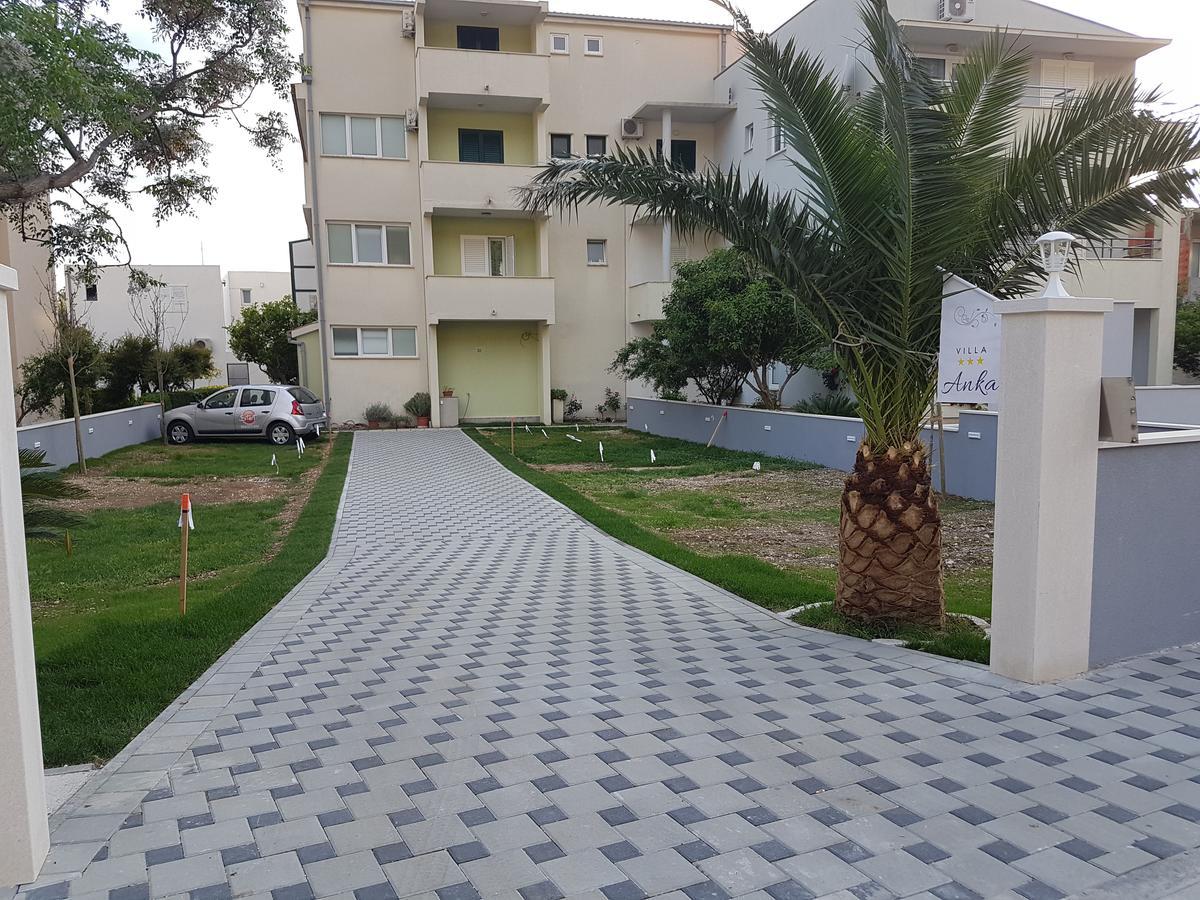 Rooms & Apartments Villa Anka Tučepi Екстериор снимка